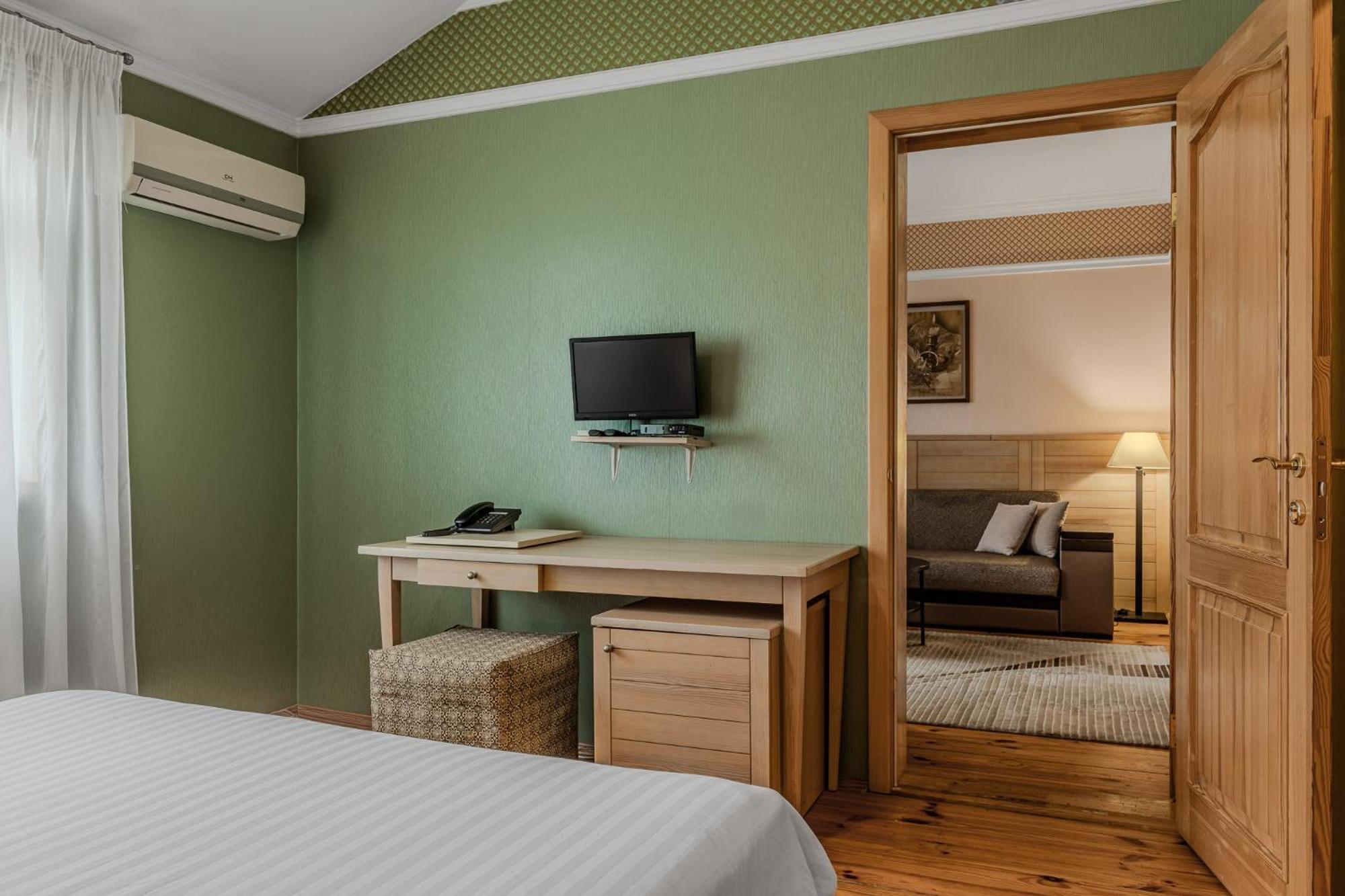 Seasons Spa Boutique Hotel Kozyn Rom bilde