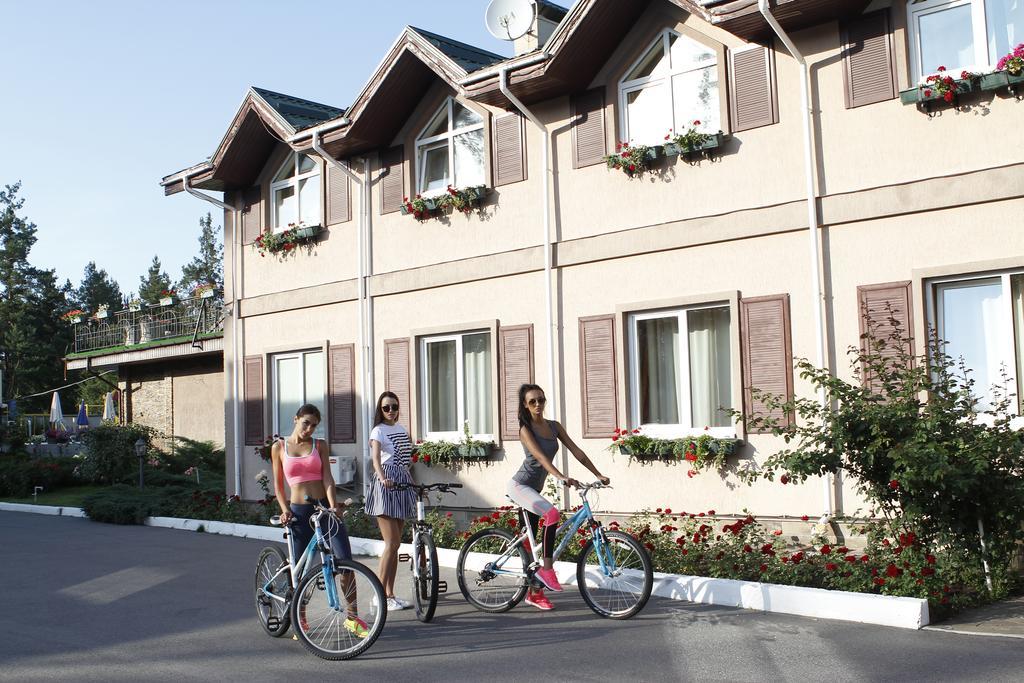 Seasons Spa Boutique Hotel Kozyn Eksteriør bilde