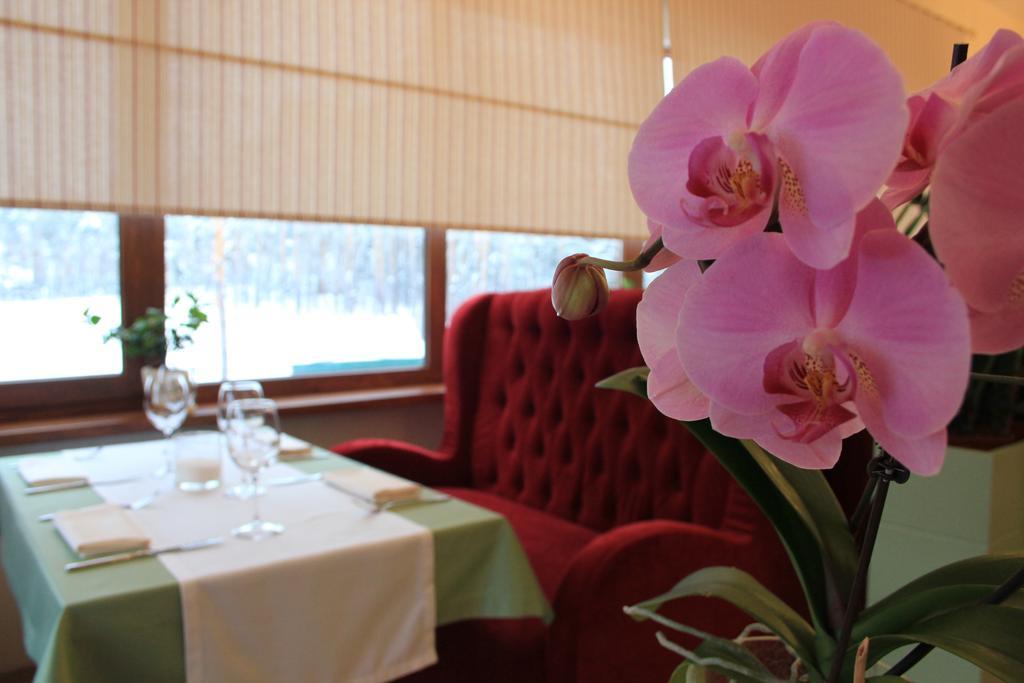 Seasons Spa Boutique Hotel Kozyn Eksteriør bilde